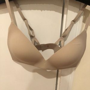 Lululemon Take Shape Bra 34 C new with tag